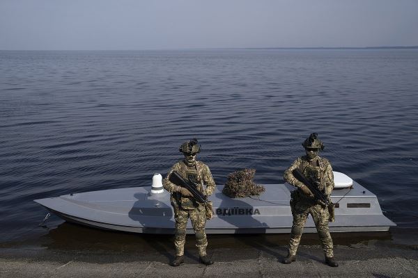 ВСУ попытались захватить буровую вышку в Черном море. Минобороны заявило, что операция «захлебнулась в крови»